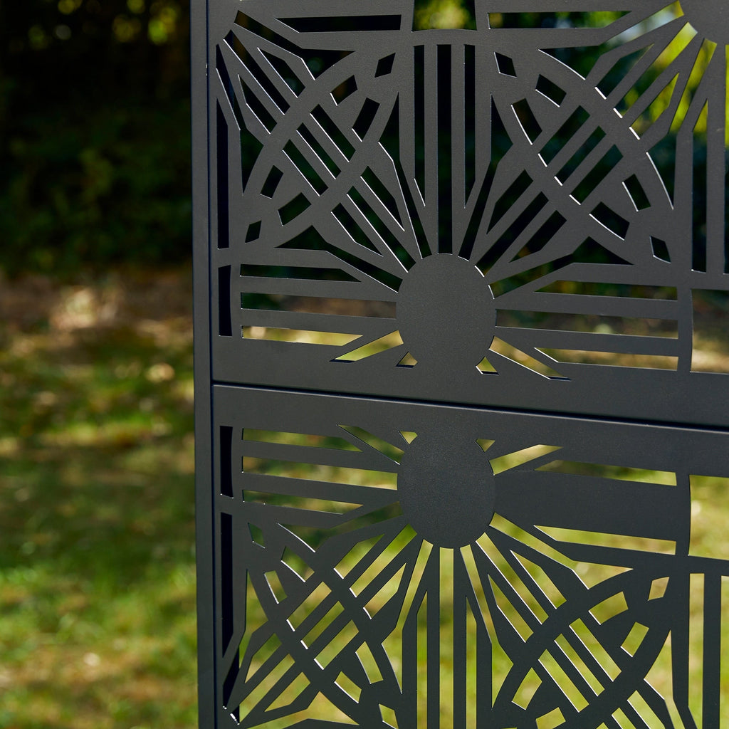 Glitzhome 6ft Galvanized Floral Patterned 3-Panel Privacy Screen Room Divider Fences