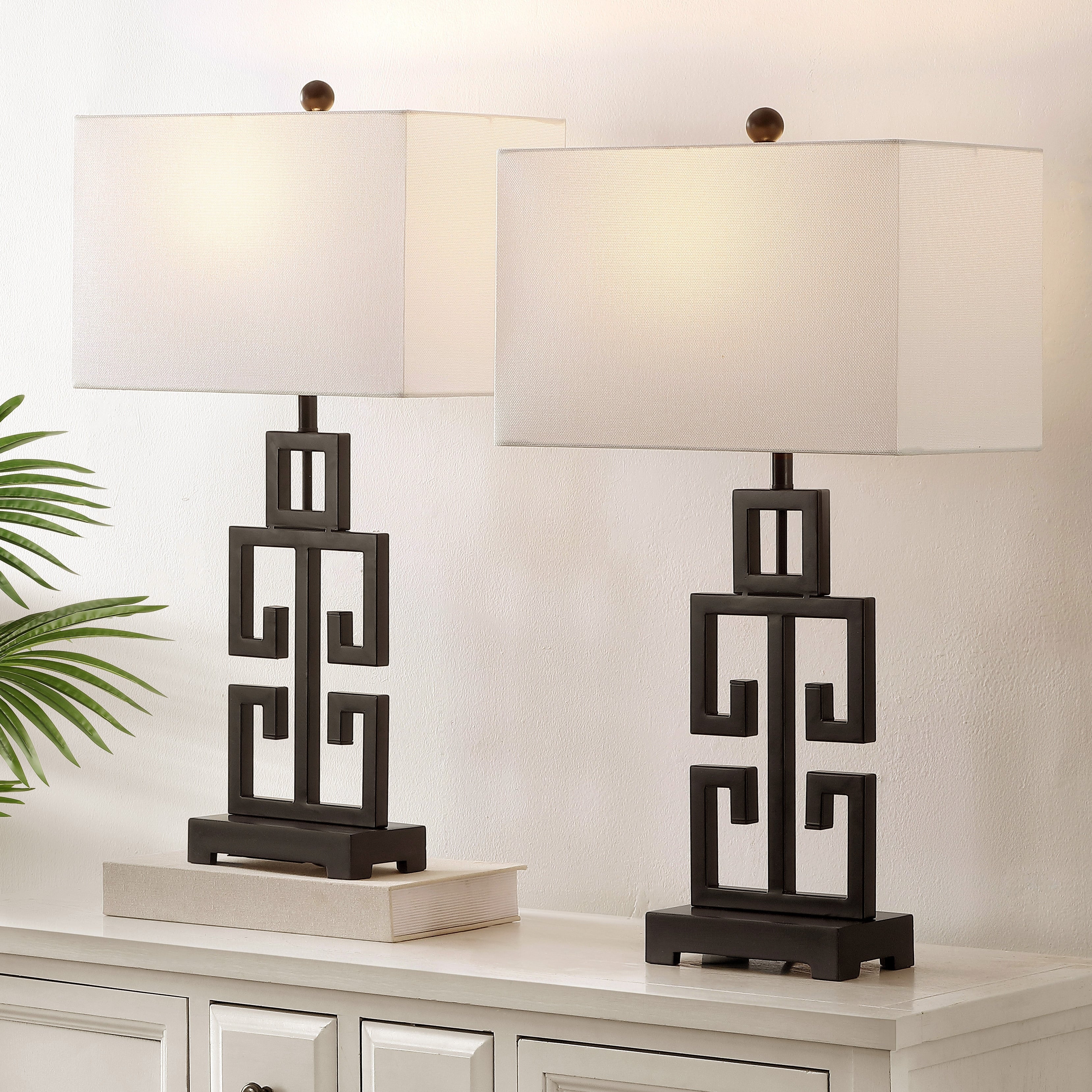 SAFAVIEH Lighting Chantelle Greek Antiqued Gold 29-inch Table Lamp (Set of 2) - 16W x 9D x 29H